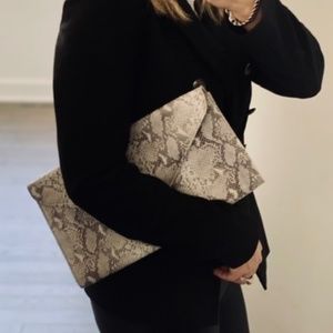 Python clutch